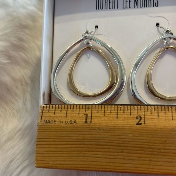 Robert Lee Morris Double Hoop Earrings NWT - Picture 4 of 5
